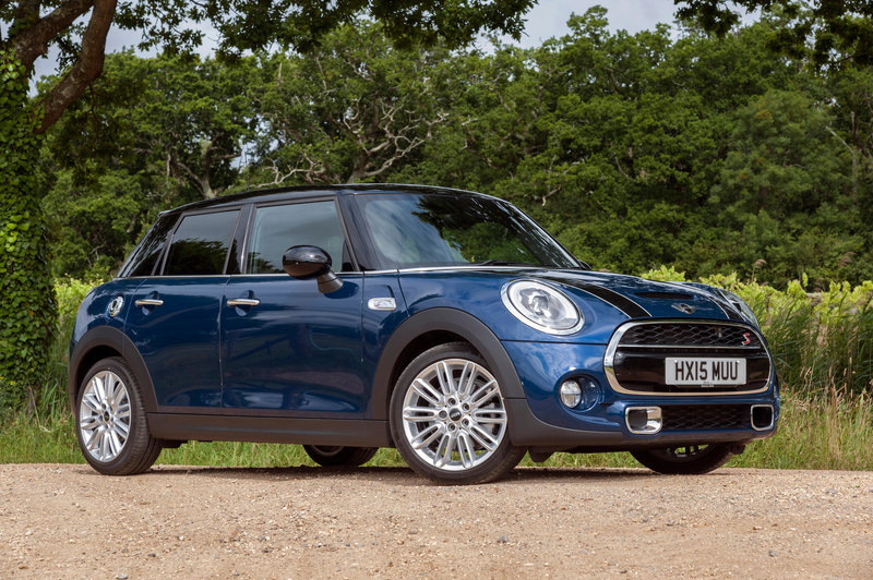 Mini Cooper | Alamy Stock Photo