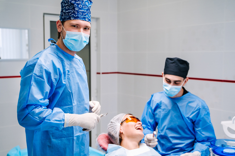 Dentist | Shutterstock