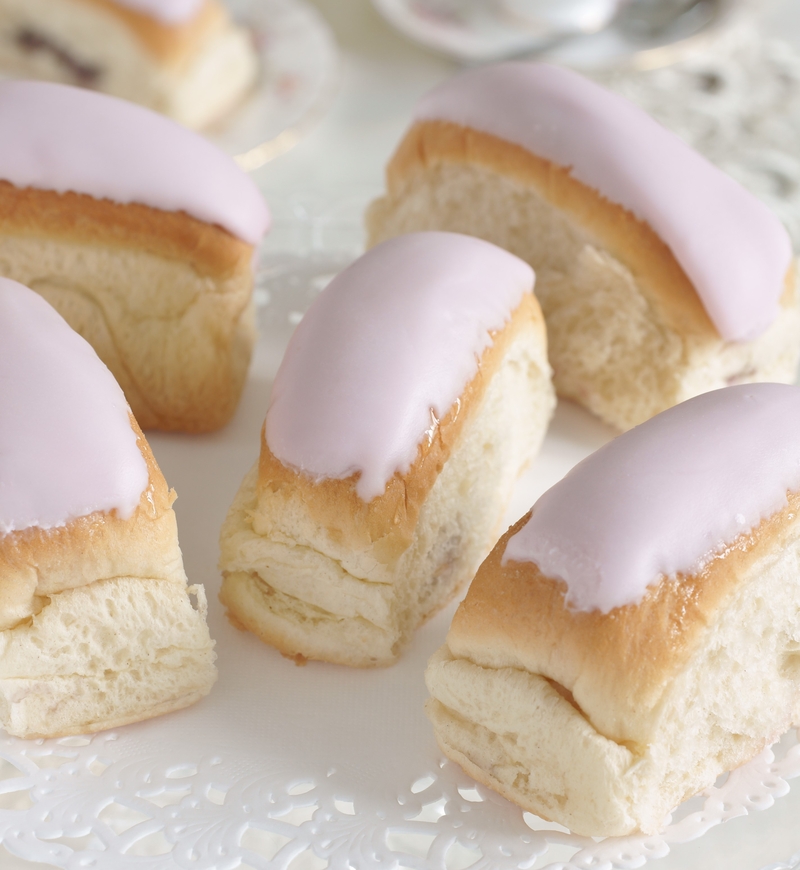 Iced Buns | Shutterstock