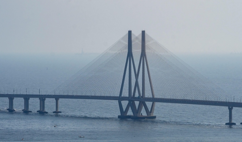 The Incredible Engineering of the Bandra Worli Sealink | Alamy Stock Photo