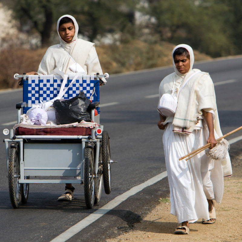 The Jain Way: Extreme Measures for Non-Violence | Alamy Stock Photo